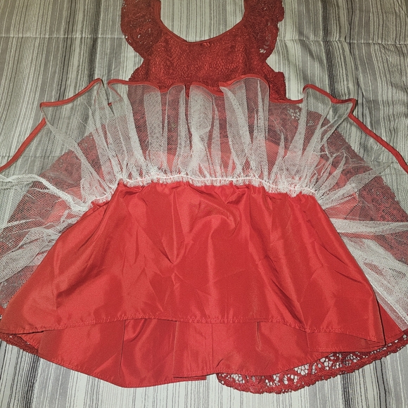 Laura Ashley Girls Red Lace Fit & Flare Dress Size 6 Floral Bow Accents - Picture 7 of 12